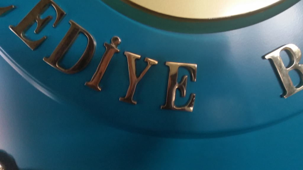 Çelenk İmalatında Pirinç Harf Kullanımı